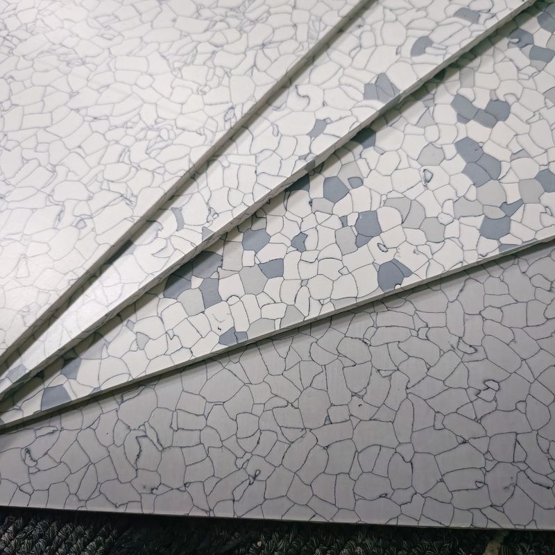 900*900mm Lantai Vinyl Anti-statis Lantai Konduktif Untuk Ruang Operasi Rumah Sakit