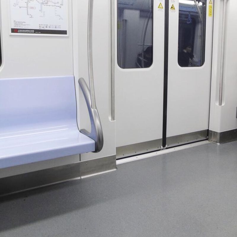 Glue Down Bus Vinyl Flooring Lantai Keamanan Komersial Dengan Homogen Felt Back