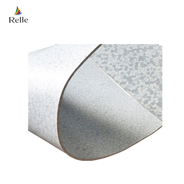 Perlindungan ESD Lantai Anti-statis 600x600 Lantai plastik 1,8 mm-3,0 mm