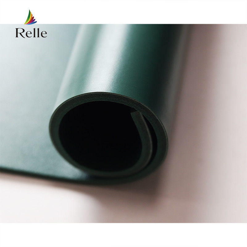 Tahan Pakai yang Luar Biasa 5mm busa Relle Color PVC Flooring Roll untuk Menari