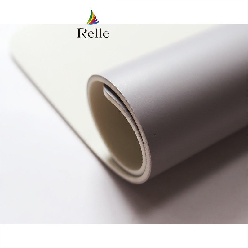 Relle Putih Gloss Seamless PVC Vinyl Flooring Roll untuk Studio Tari SGS Certified PVC