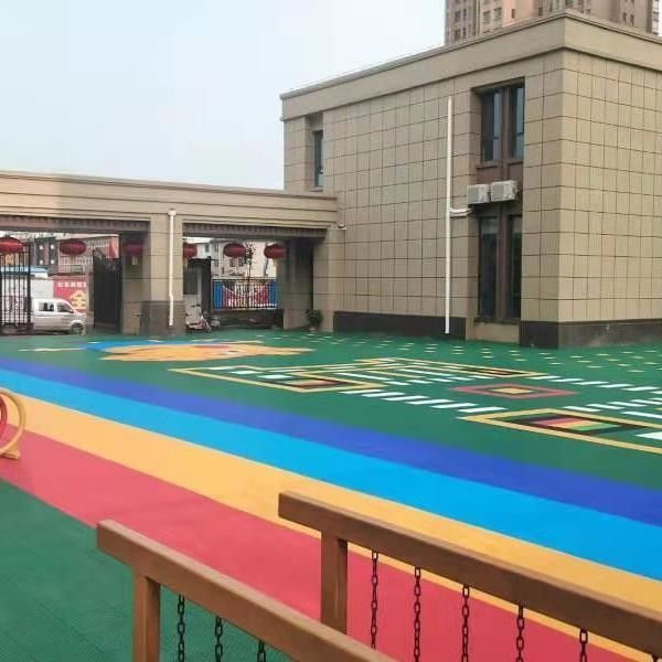 PP Biru Interlocking Sports Flooring 3,5mm 4,5mm 6mm Outdoor Sports Interlocking Tiles